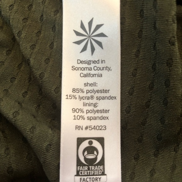 Athleta Flow Tank - Picture 2 of 5